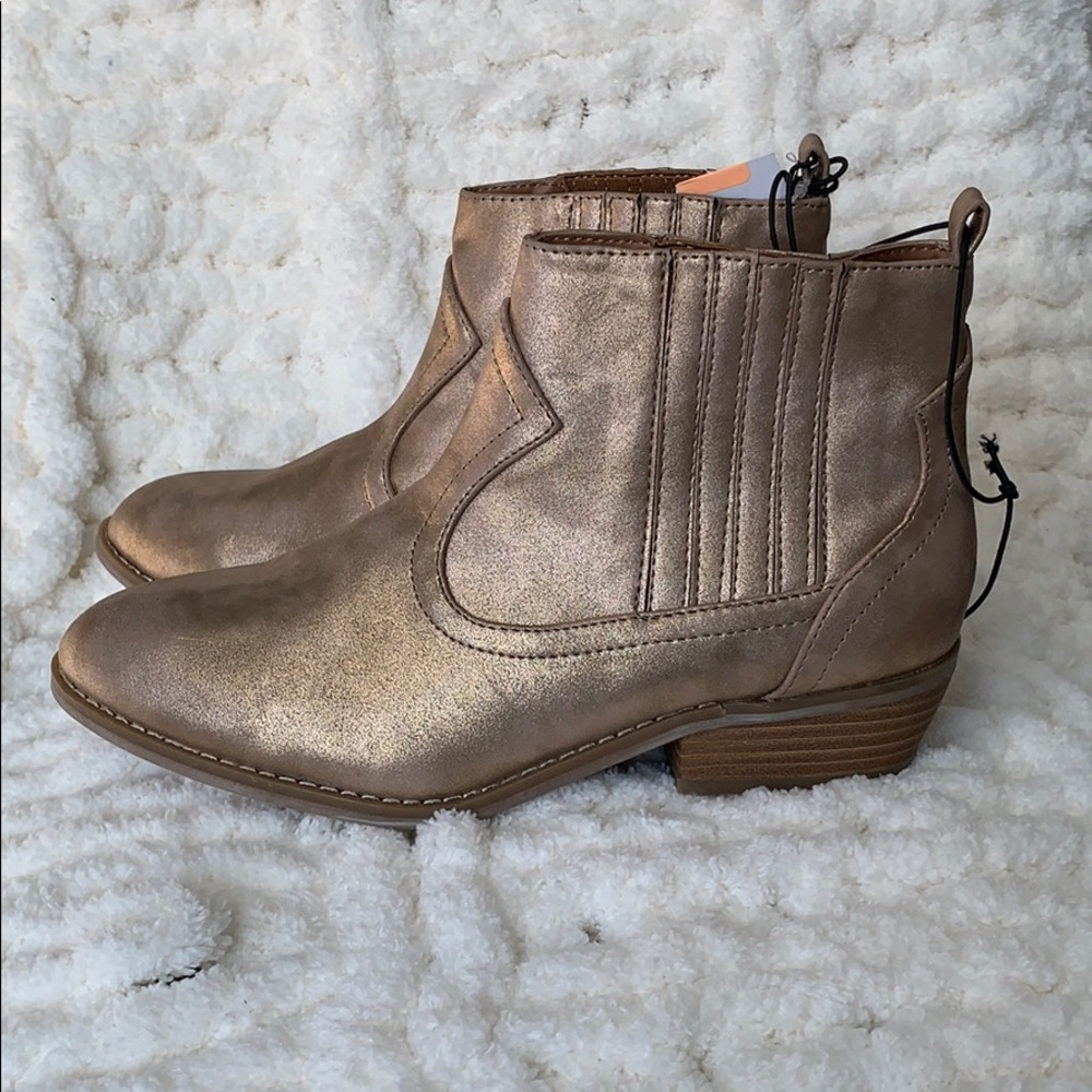 Universal Thread gold ankle boots